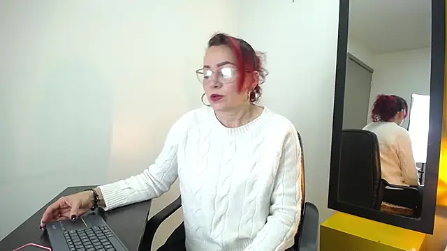 Lupiita223 online show from January 8, 2026, 12:55 pm