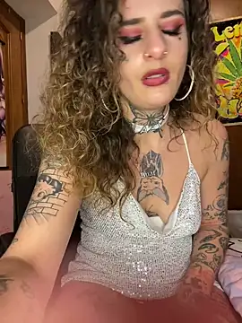 BlazyKitsune- online show from March 1, 2025, 11:47 pm