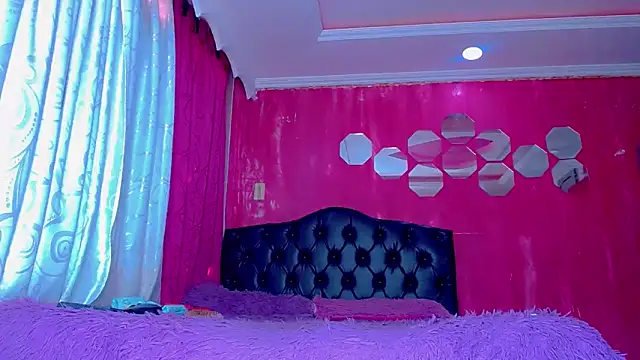 Snapshot of TiffanyMackensyy chatting on January 18, 2026, 9:07 pm TiffanyMackensyy online show from January 18, 2026, 9:07 pm