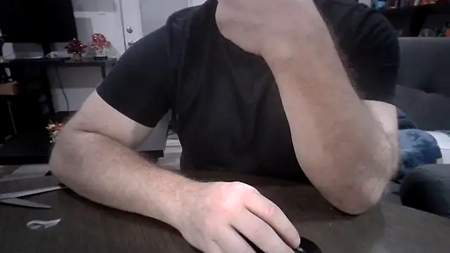 Snapshot of LARawAlways2 chatting on October 23, 2025, 8:13 am LARawAlways2 online show from October 23, 2025, 8:13 am