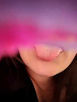 Neve Collins online show from February 16, 2026, 2:48 pm