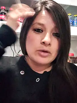 Neve Collins online show from May 17, 2026, 1:38 am