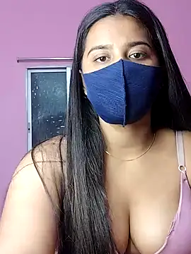 lovely-tanu online show from January 4, 2025, 1:31 pm