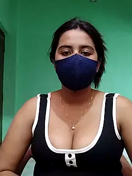 lovely-tanu online show from December 8, 2024, 7:37 am