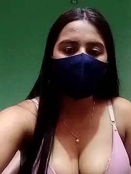 lovely-tanu online show from December 22, 2024, 3:11 pm
