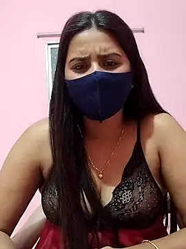 lovely-tanu online show from January 3, 2025, 1:35 pm