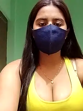 lovely-tanu online show from December 14, 2024, 11:29 am