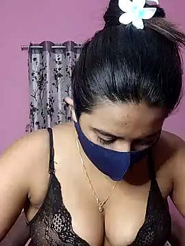 lovely-tanu online show from February 9, 2025, 1:03 pm