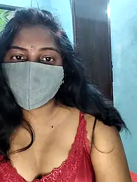 Snapshot of RomeoJuliet345 chatting on January 2, 2025, 6:34 pm RomeoJuliet345 online show from January 2, 2025, 6:34 pm