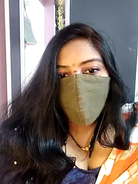 Snapshot of RomeoJuliet345 chatting on February 8, 2026, 11:30 am RomeoJuliet345 online show from February 8, 2026, 11:30 am