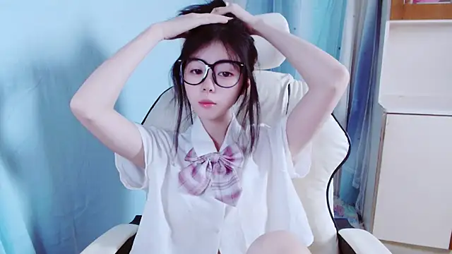 xiyao1314 online show from October 25, 2025, 2:11 am