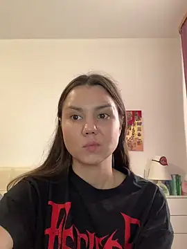 MiraMiss online show from October 14, 2025, 7:42 am