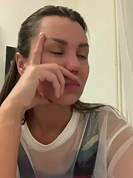 MiraMiss online show from March 15, 2026, 7:43 pm