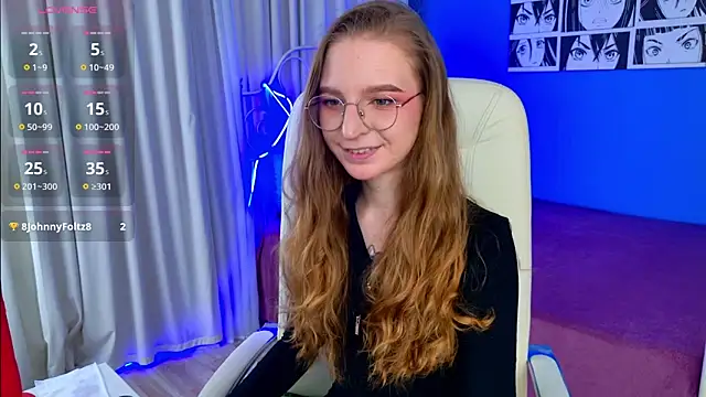 Snapshot of VioletShine chatting on March 1, 2026, 1:11 pm VioletShine online show from March 1, 2026, 1:11 pm