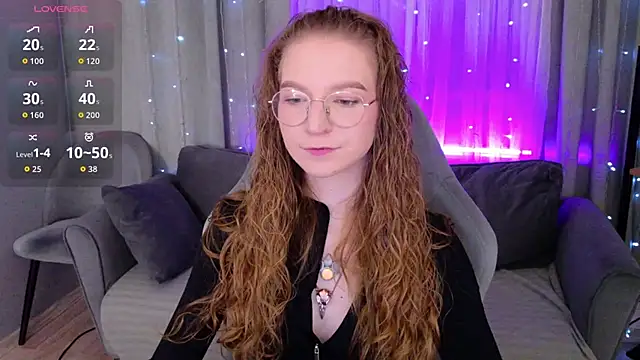 VioletShine online show from March 25, 2026, 1:10 pm