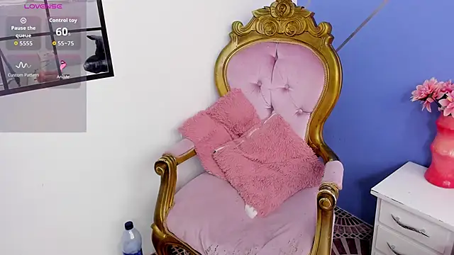 DannaMishellx  online show from October 8, 2025, 2:51 pm