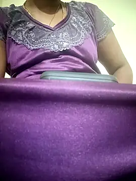 Snapshot of Telugu-mirchi chatting on October 21, 2025, 5:12 pm Telugu-mirchi online show from October 21, 2025, 5:12 pm