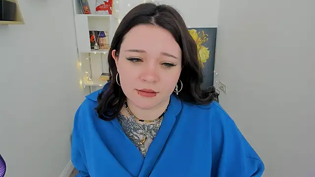 MoonLghte online show from March 1, 2025, 2:04 am