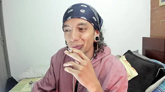 Mugiwara666 online show from February 19, 2025, 2:55 am