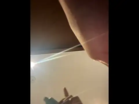 johnycash21 online show from February 24, 2026, 7:09 am