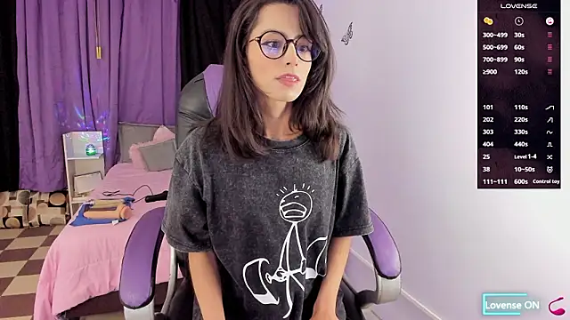 Snapshot of aiko_mori chatting on March 11, 2026, 11:43 pm aiko mori online show from March 11, 2026, 11:43 pm