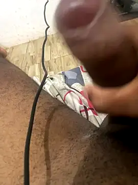 rodrigo21Cm  online show from November 1, 2025, 7:41 pm