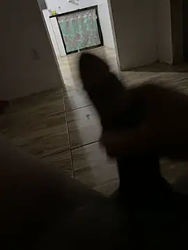 rodrigo21Cm  online show from January 11, 2025, 3:02 am