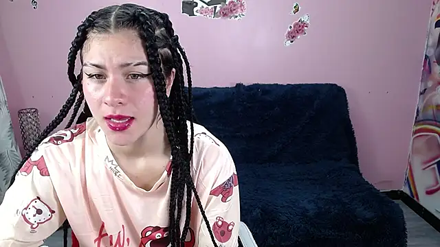 Snapshot of Kate_Laurence_ chatting on December 24, 2024, 7:17 am Kate Laurence online show from December 24, 2024, 7:17 am