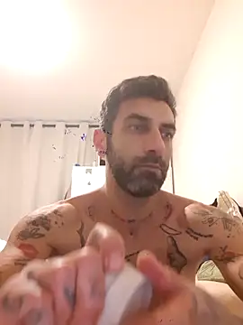 Snapshot of Italian69am chatting on March 13, 2026, 5:40 pm Italian69am online show from March 13, 2026, 5:40 pm