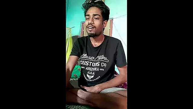 Snapshot of savage_lucifer8 chatting on December 13, 2024, 7:36 am savage lucifer8 online show from December 13, 2024, 7:36 am