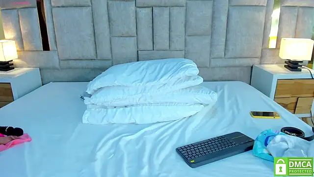 valtira nova online show from March 19, 2026, 7:14 pm