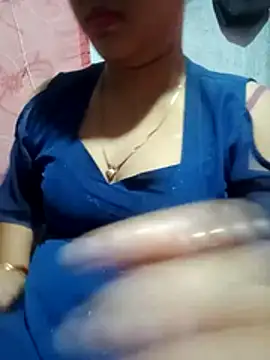 Super-Couple online show from March 3, 2026, 2:02 pm