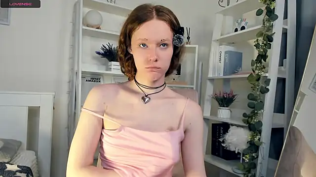 ZaraBluitt online show from March 15, 2026, 10:00 am