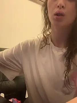 lolippp666 online show from February 6, 2025, 10:32 pm