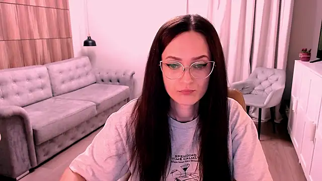 Amazingeyes88 online show from May 31, 2026, 1:50 pm