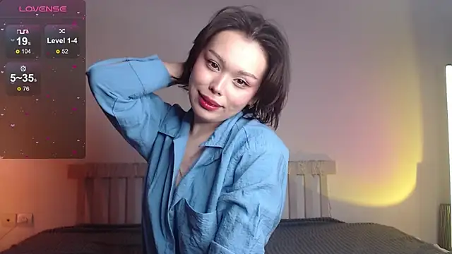 Mellovely online show from January 6, 2025, 3:40 pm
