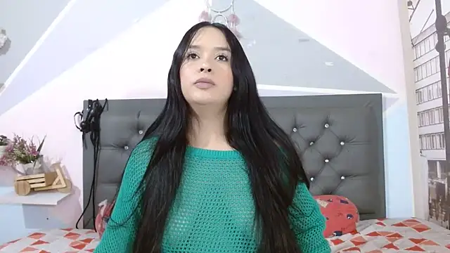 Victoria Kjaer online show from December 22, 2024, 6:15 pm