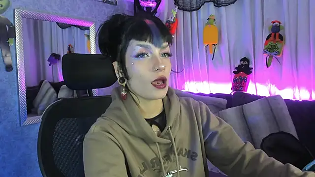  mamush online show from October 28, 2025, 2:27 pm