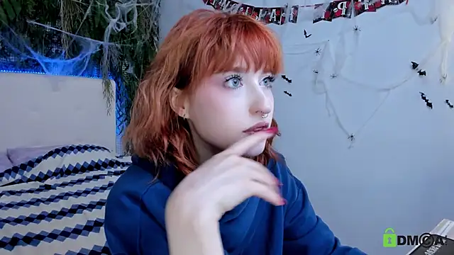 ElizaNik  online show from October 29, 2025, 9:03 pm