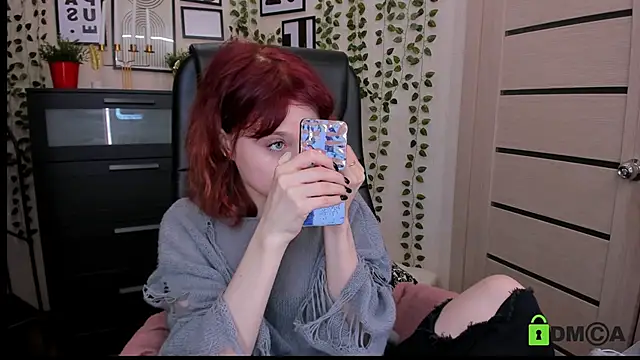 Snapshot of ElizaNik_ chatting on May 28, 2026, 11:32 pm ElizaNik online show from May 28, 2026, 11:32 pm