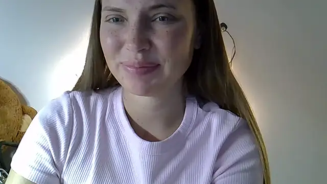 Lucky Anna online show from February 12, 2026, 7:57 pm