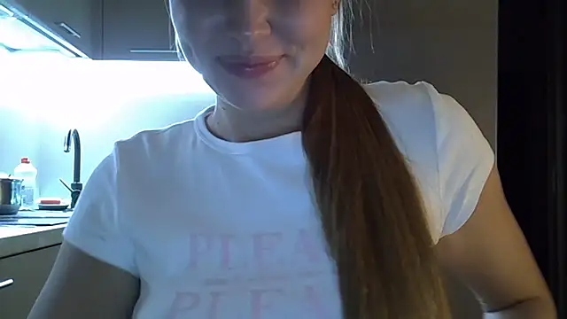 Lucky Anna online show from October 25, 2025, 6:30 pm