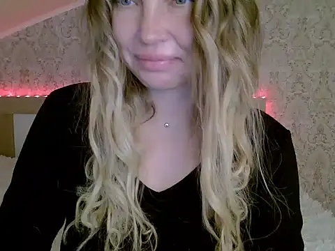 Lucky Anna online show from January 3, 2025, 3:55 pm