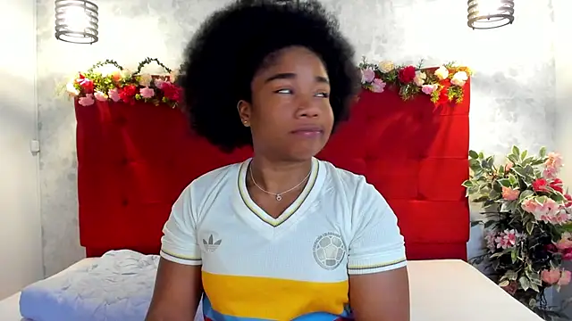 SilvannaFit online show from April 12, 2026, 9:01 am