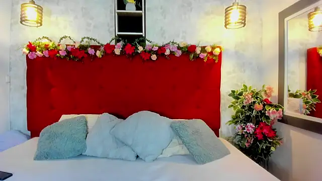 SilvannaFit online show from November 10, 2025, 12:10 pm