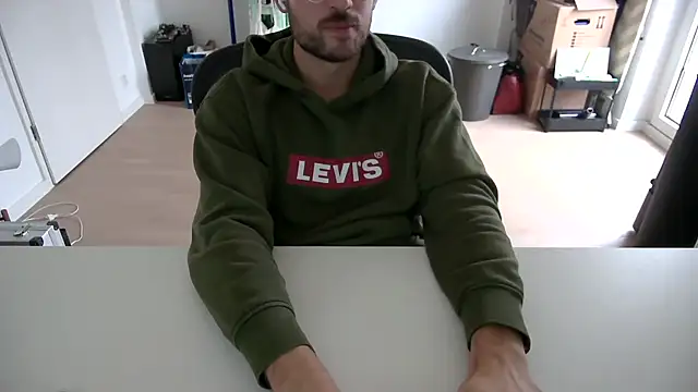 Snapshot of taallguyy_196 chatting on October 29, 2025, 3:11 pm taallguyy 196 online show from October 29, 2025, 3:11 pm