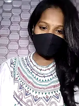 Snapshot of Shivani_Tivari chatting on February 7, 2025, 6:02 pm Shivani Tivari online show from February 7, 2025, 6:02 pm