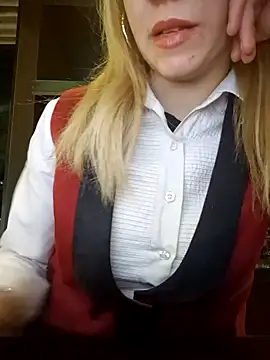 SUSELLAM1 online show from December 21, 2024, 7:03 am