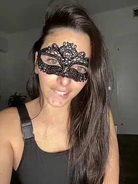 LeMagique- online show from December 22, 2025, 8:53 pm