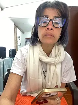 Goddess-Love- online show from May 10, 2026, 11:14 am